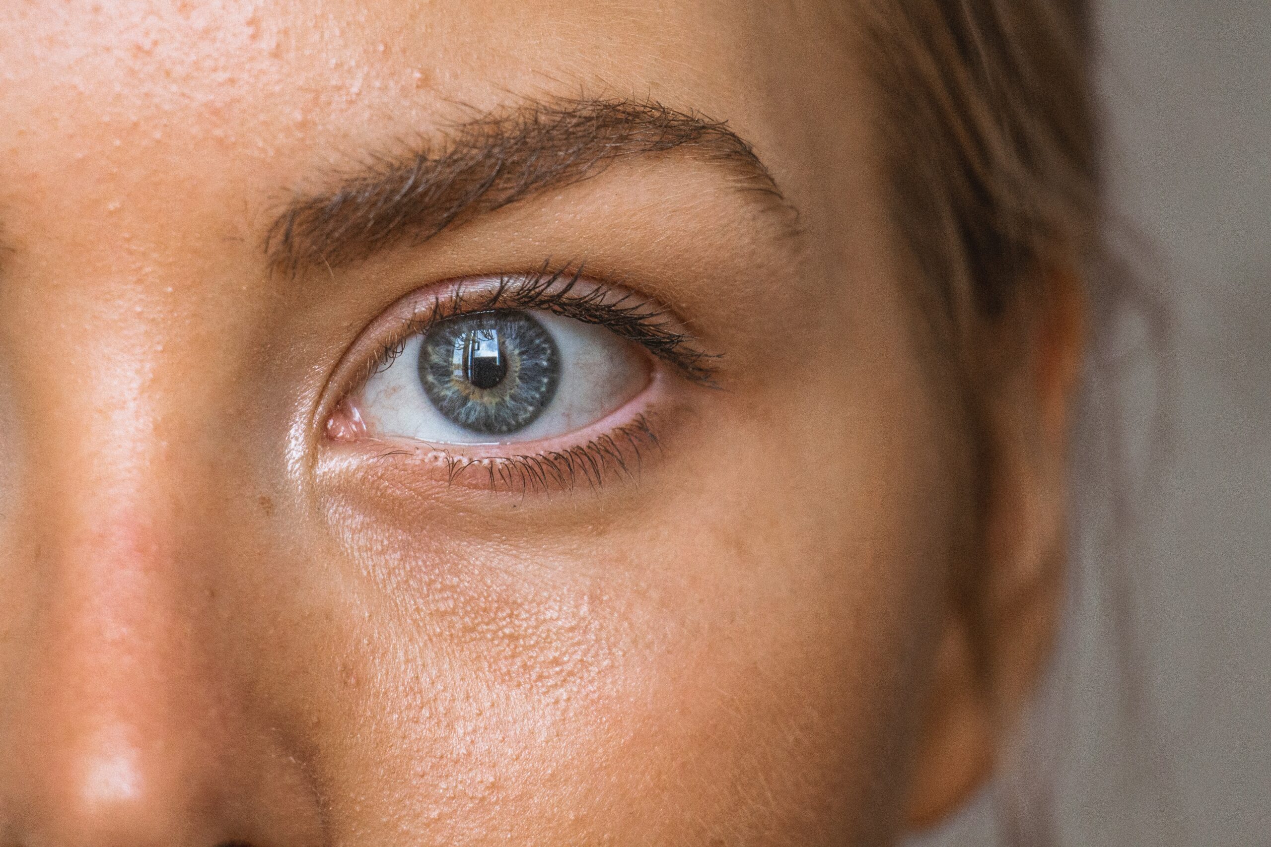 Tips for rejuvenating the eye area